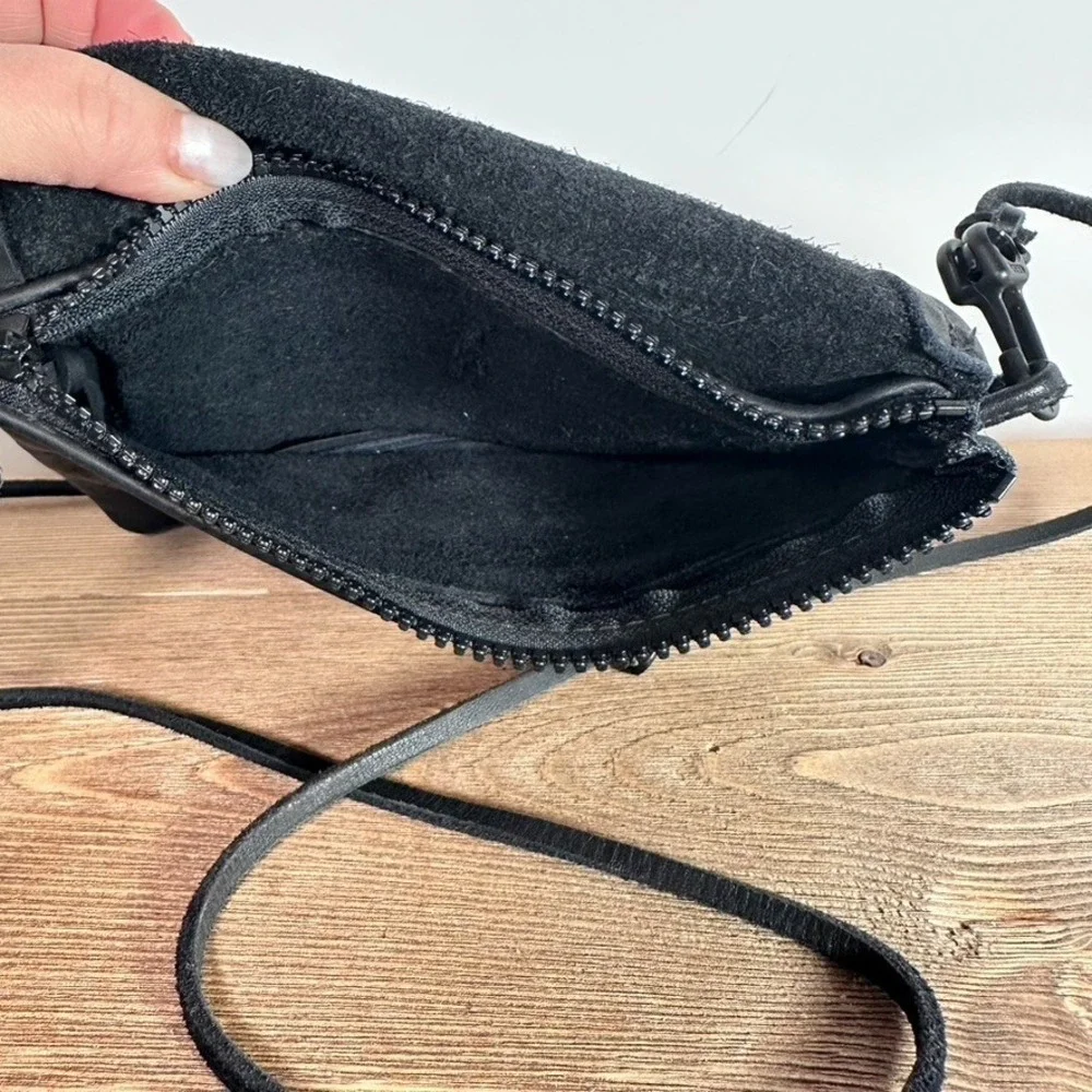 VTG Black Leather Foldover Crossbody Convertible Clutch 90s Minimalist Festival